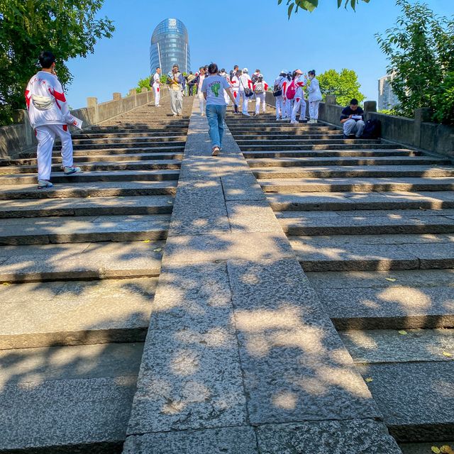 📍HANGZHOU’s MAGNIFICENT GRAND CANAL 🤩