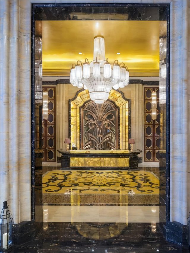 Wuhan, luxury, ultimate, must stay!