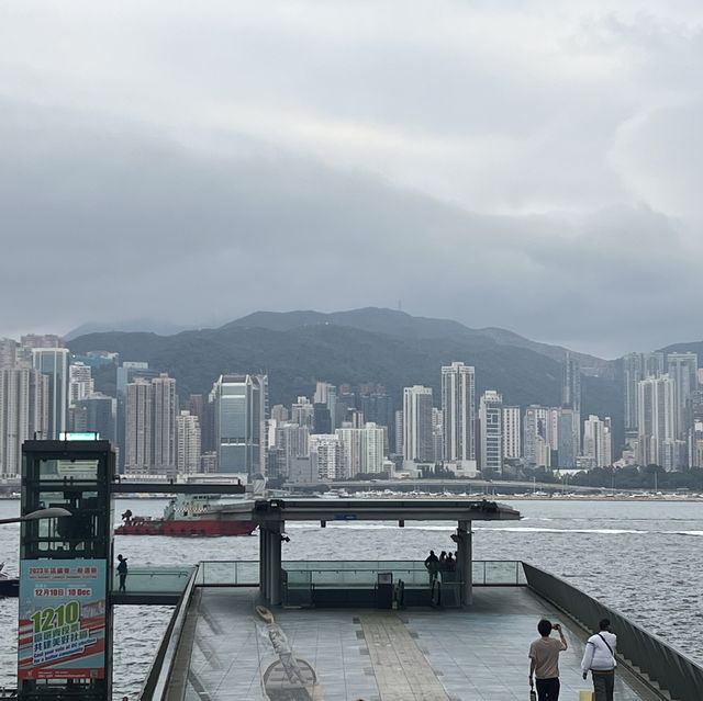 打卡香港尖沙咀東海濱平臺花園