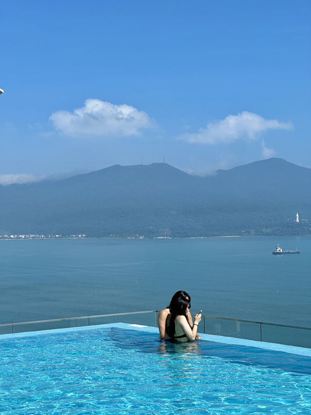 所有人都以為我去了新加坡🌊但這裡真的是越南