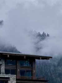 中國頂級酒店！一生必住的雪山野奢酒店！