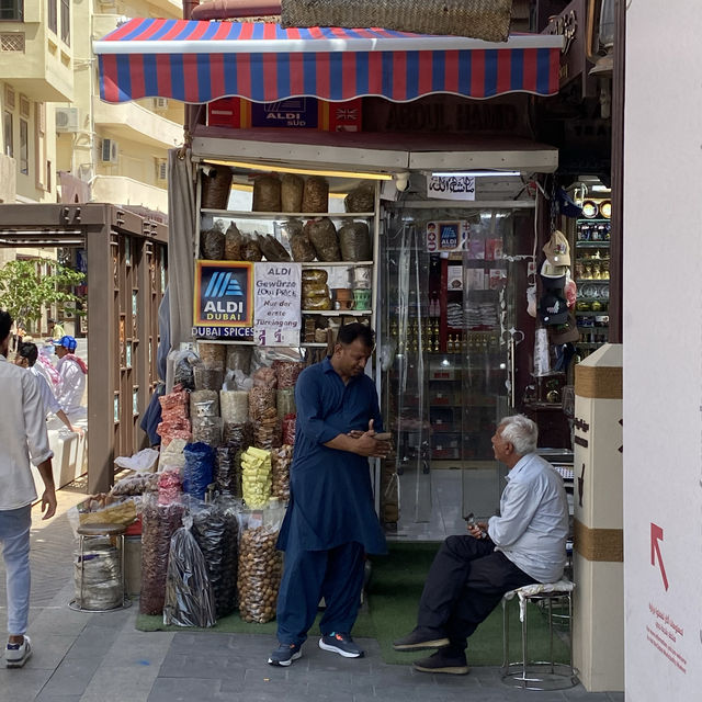 Gold & Spice Market