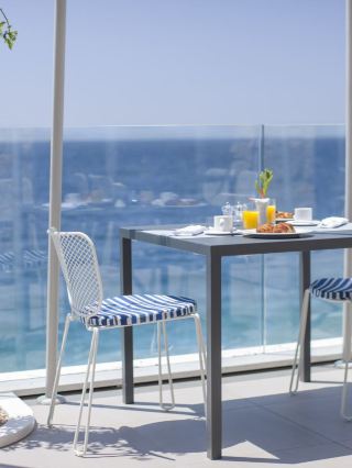 🌟 Croatian Getaway: Top Stay at Bluesun Hotel Jadran 🏖️