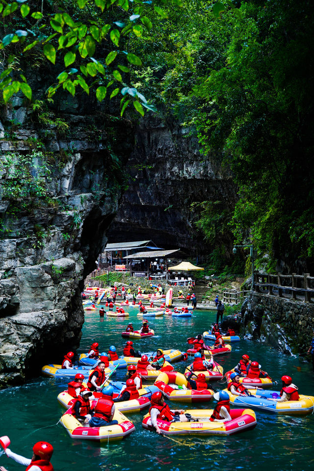 夏天去鎮遠漂流，高過河20個險灘等你挑戰