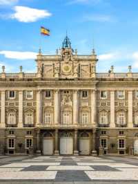 Madrid's Hidden Gem 🌟 CoolRooms Palacio de Atocha