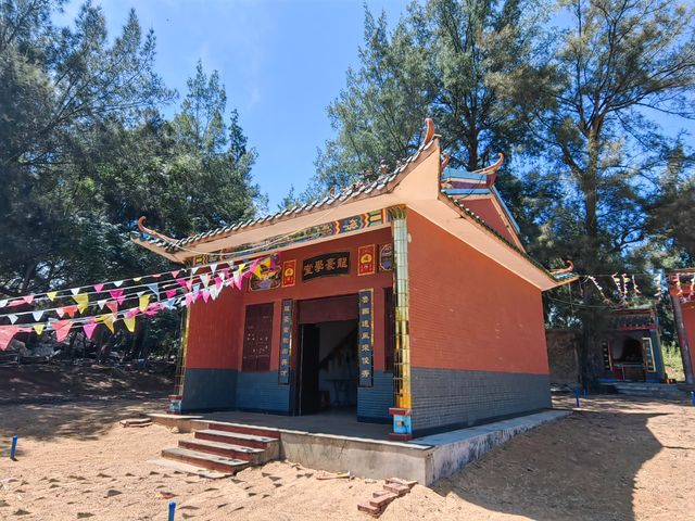 臨高縣昌拱古村。