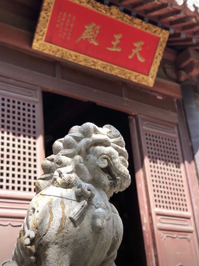 靈巖寺。