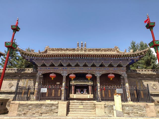 丹噶爾古城。