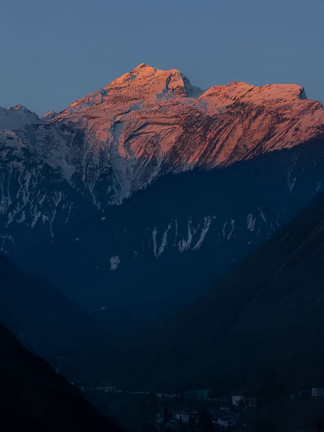 聽我說，冬天去川西看雪山。