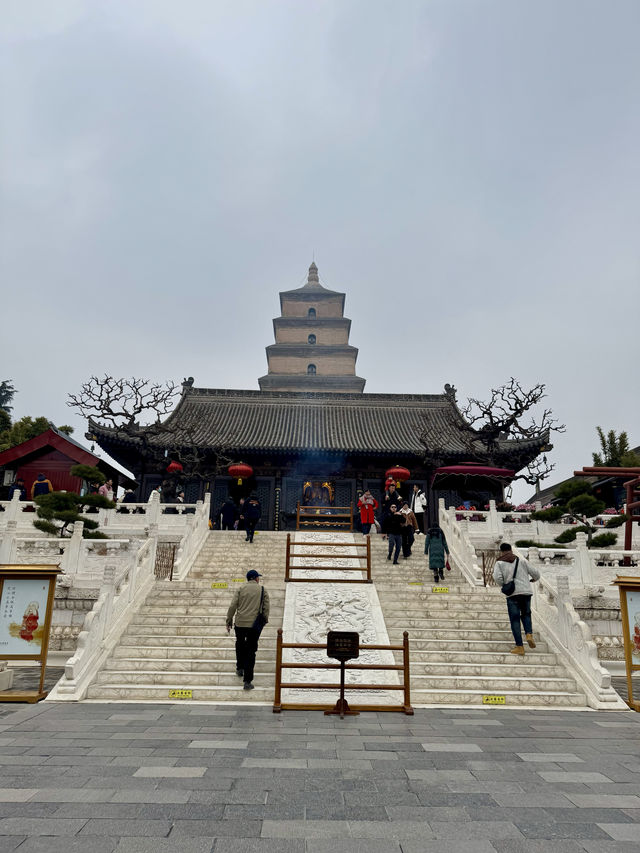 繞塔一周，幸福一生