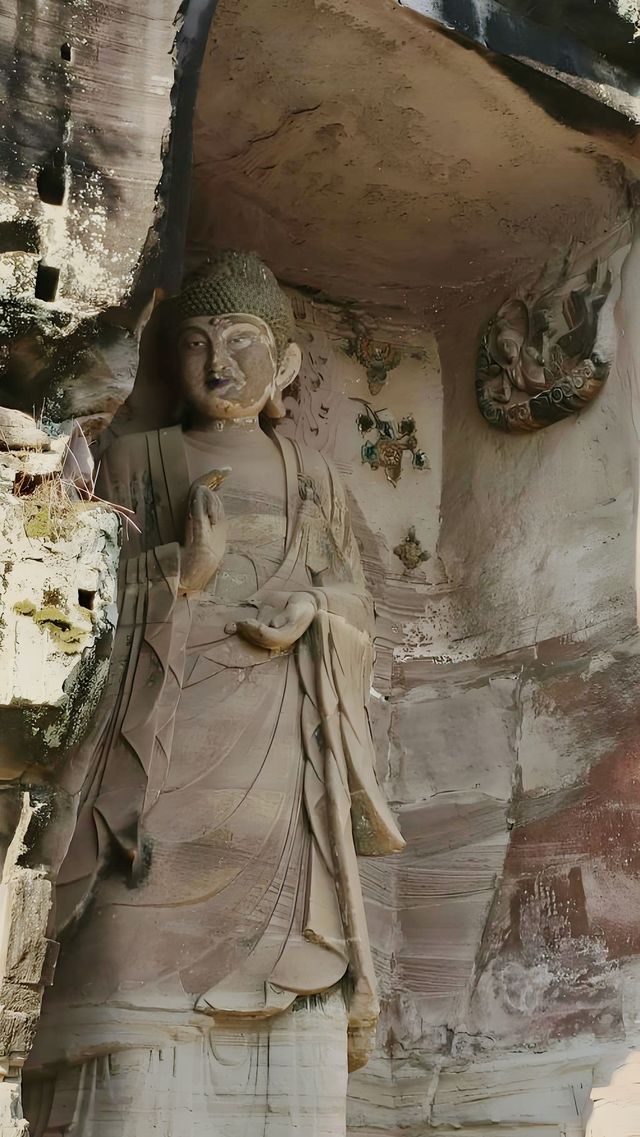 以爲只有“龍門石窟”才可以看