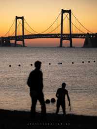 📸 DALIAN UNMASKED: Soul of a Seaside Metropolis (My Leica’s Love Letter)