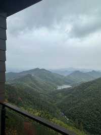 莫干山裸心堡，邂逅雲端的夢幻城堡