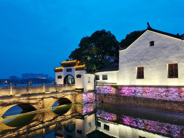 九江夜色撩人