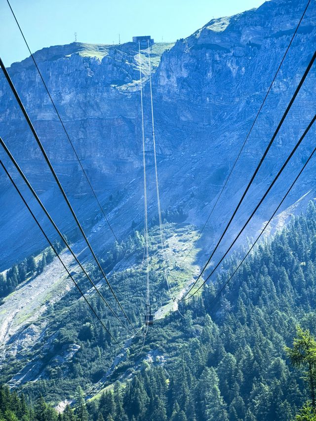 多洛米蒂山