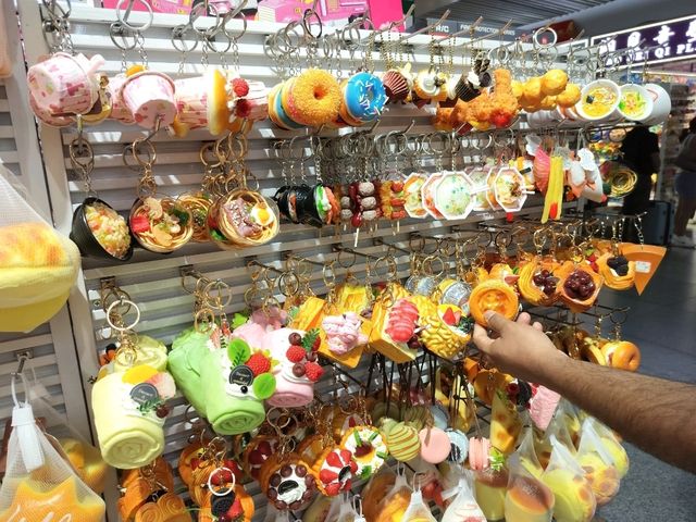 Yiwu international trade market visit