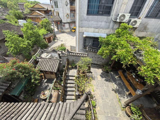 在芙蓉鎮的懸園民宿，感受湘西的詩意