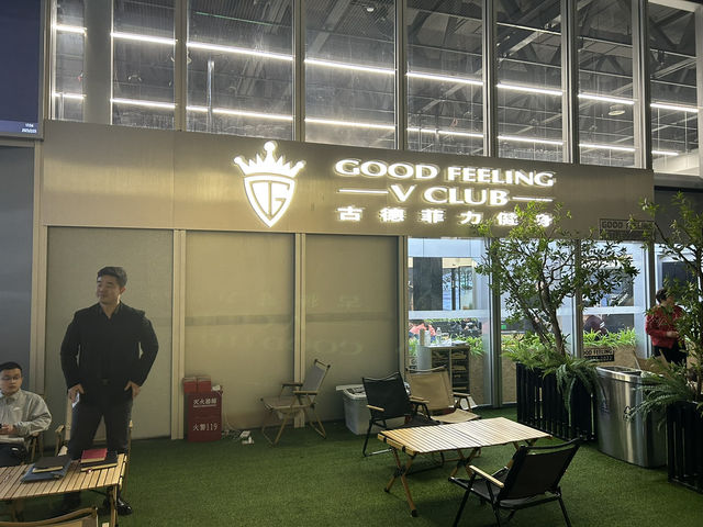 🏊‍♀️ 深圳簡上體育館｜像藝術館一樣的體育中心