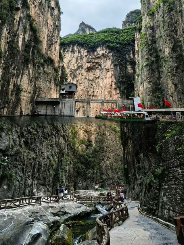 太行山峽谷不得不讚嘆於大自然的「鬼斧神工」！