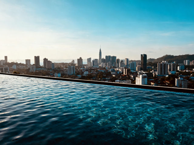 Promenade Hotel Kota Kinabalu: Urban Comfort With Panoramic Charm!