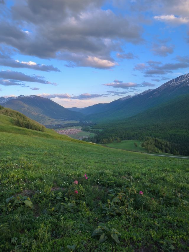 被喀納斯的美震撼到說不出話這才是新疆旅遊的天花板,阿勒泰皇冠上的明珠說的就是這裡吧 【必 被喀納斯的美震撼到說不出話這才是新疆旅遊的天花板,阿勒泰皇冠上的明珠說的就是這裡吧 【必