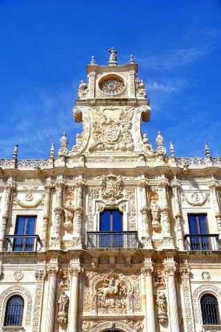 Spain's Pinnacle of Plateresque Architecture｜Must-Visit San Marcos Monastery