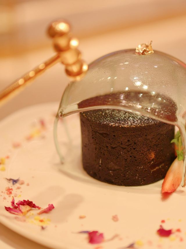【超夢幻打卡】走進萬花筒裡吃晚餐 【超夢幻打卡】走進萬花筒裡吃晚餐