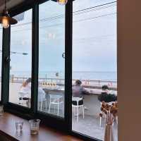 台灣北海岸探店｜這樣的海景咖啡廳我可以待一整天♥️