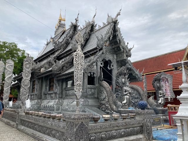 ‘วัดศรีสุพรรณ’อุโบสถเงินแห่งแรกของโลก