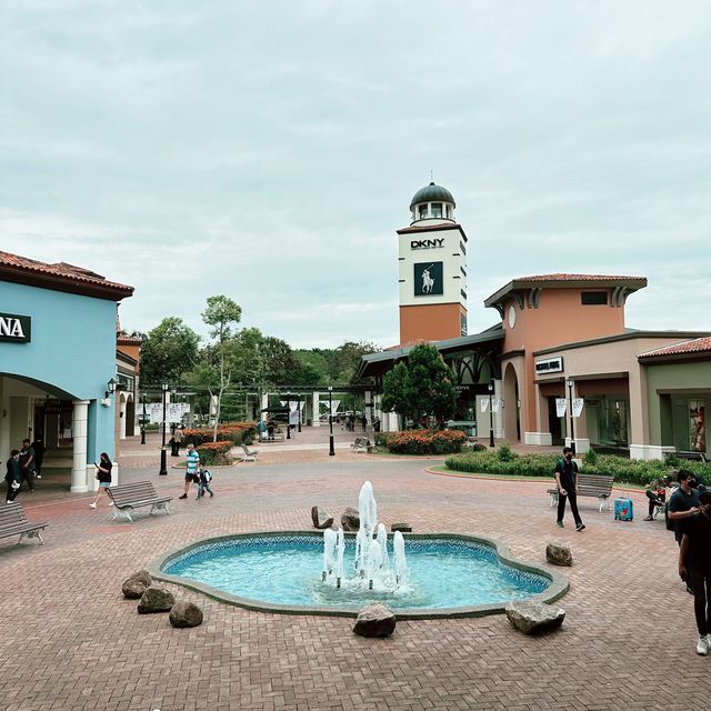 購物天堂新山Premium Outlets 
