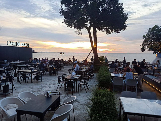 Cafe de beach