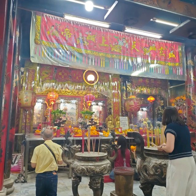 ทริปมู กิน ฟิน สบาย By kym ya at กทม.