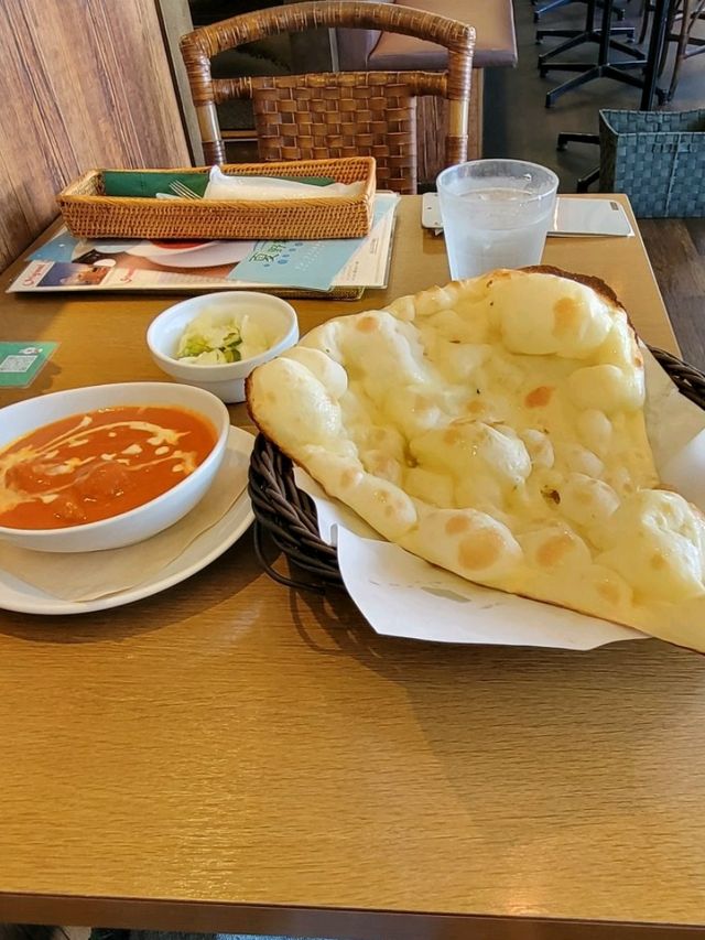 「オシャレなカフェのようなカレー屋さん」ローカルインディア