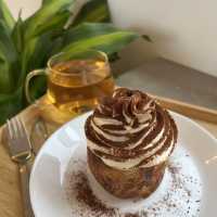 【大阪カフェ】鶴橋：人気カフェの最新スイーツ✨クロワッサン×マフィン