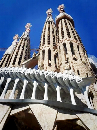 幾何夢幻世界～Sagrada Família