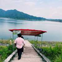 ล่องเรือ เขาช่องลม นครนายก