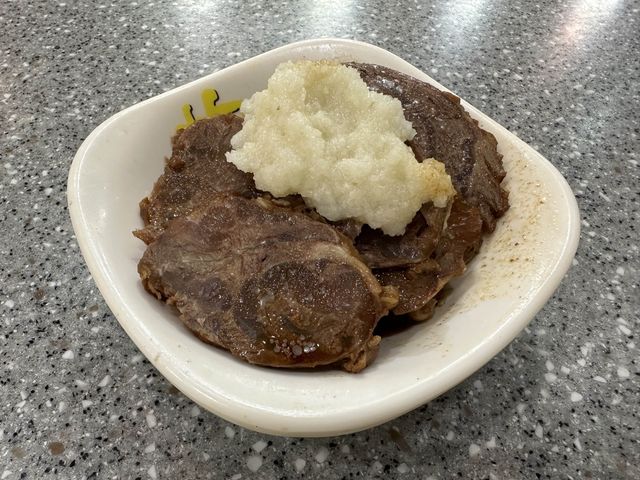 食在灣仔｜拾味山西刀削麵館｜大大碗正宗刀削麵食法多