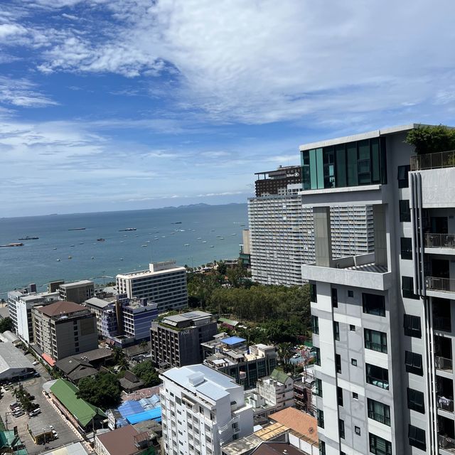 파타야 더 베이스 콘도 호텔 추천합니다!!