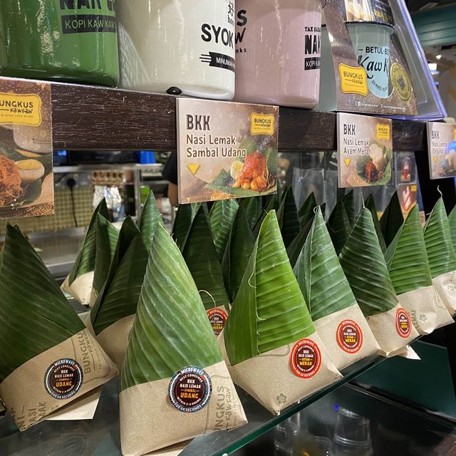 Nasi lemak Bungkus Kaw kaw