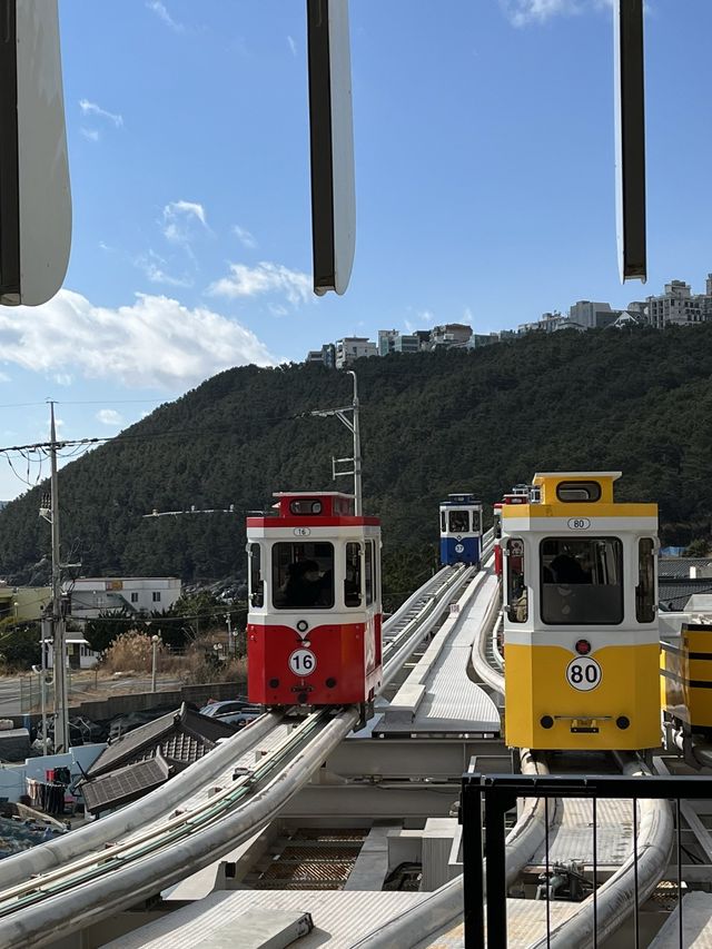 해운대가면 꼭 타야할 바다열차 ‘해운대블루라인파크‘