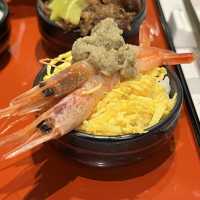 【京都・祇園四条】8種のおちょこ丼ランチが味わえる「祇園かんかんでり麗」