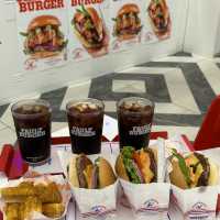 韓国:ザヒョンデ ˗ˏˋ FAULT BURGER ˎˊ˗