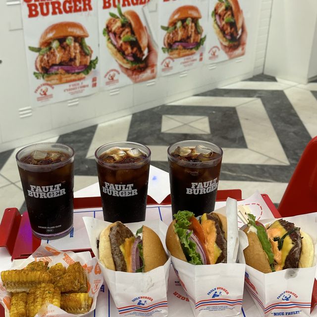 韓国:ザヒョンデ ˗ˏˋ FAULT BURGER ˎˊ˗