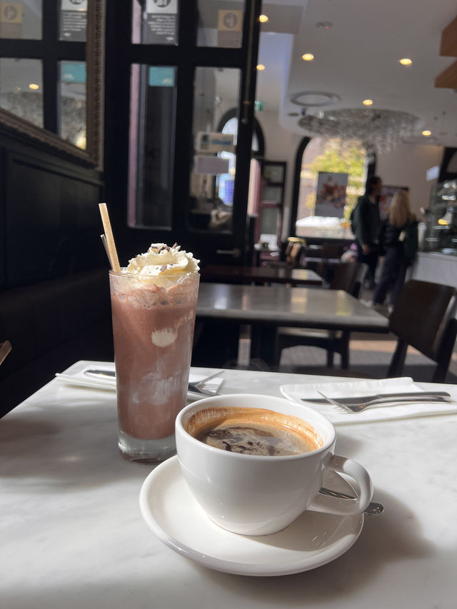 Sydney The Rocks Belgian Chocolate Cafe HIGHLY RECOMMEND 