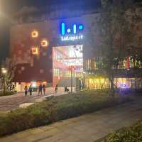 【新開幕的台中東區lalaport】綠色北館、橘色南館，評分8/10