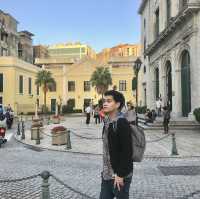 จัตุรัสเซนาโด้ Senado Square