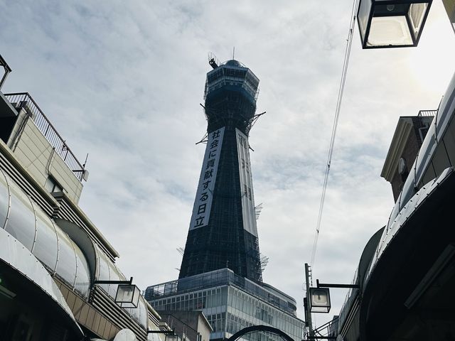 日本大阪｜新世界的中心地帶