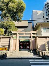 【大阪府/火伏陶器神社】陶器製の灯籠が置かれている神社