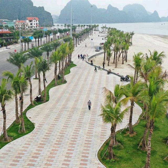 bãi tắm hòn gai gần vincom hạ long