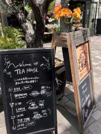 東京【赤坂見附】とてもかわいい🌼お花屋さんのカフェ